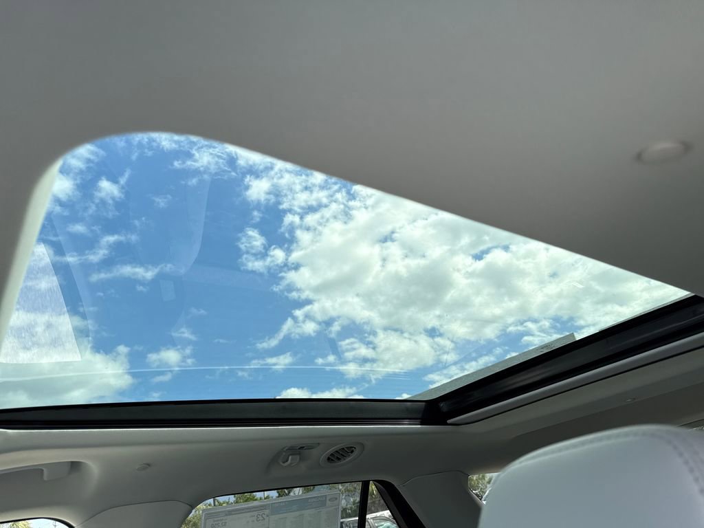 New 2026 Ford Explorer Platinum image 10