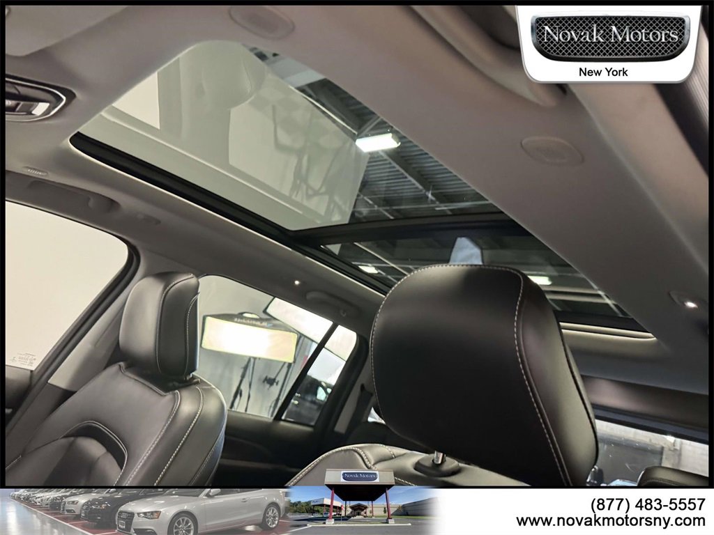 Used 2022 Jeep Grand Cherokee Limited image 13