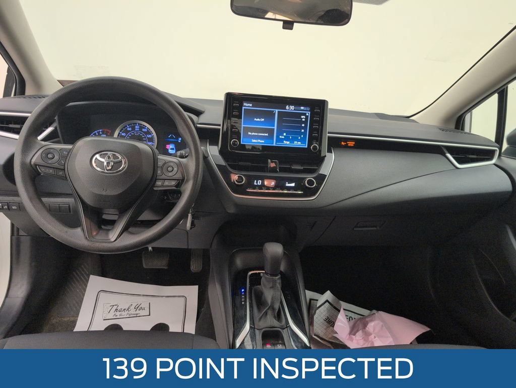 Used 2020 Toyota Corolla LE FWD image 7