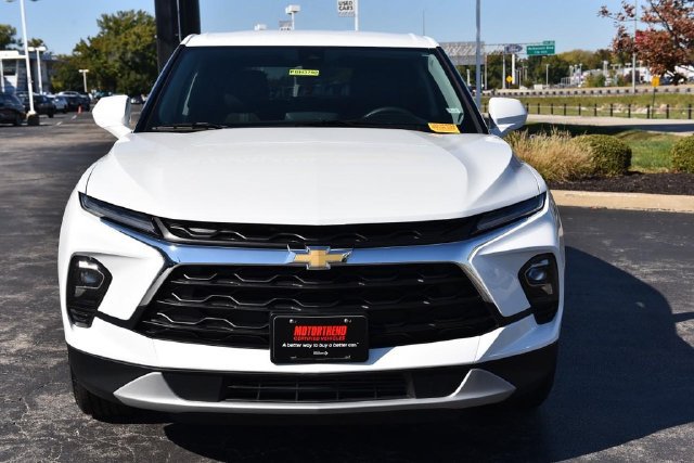 Used 2025 Chevrolet Blazer LT AWD/4WD image 4