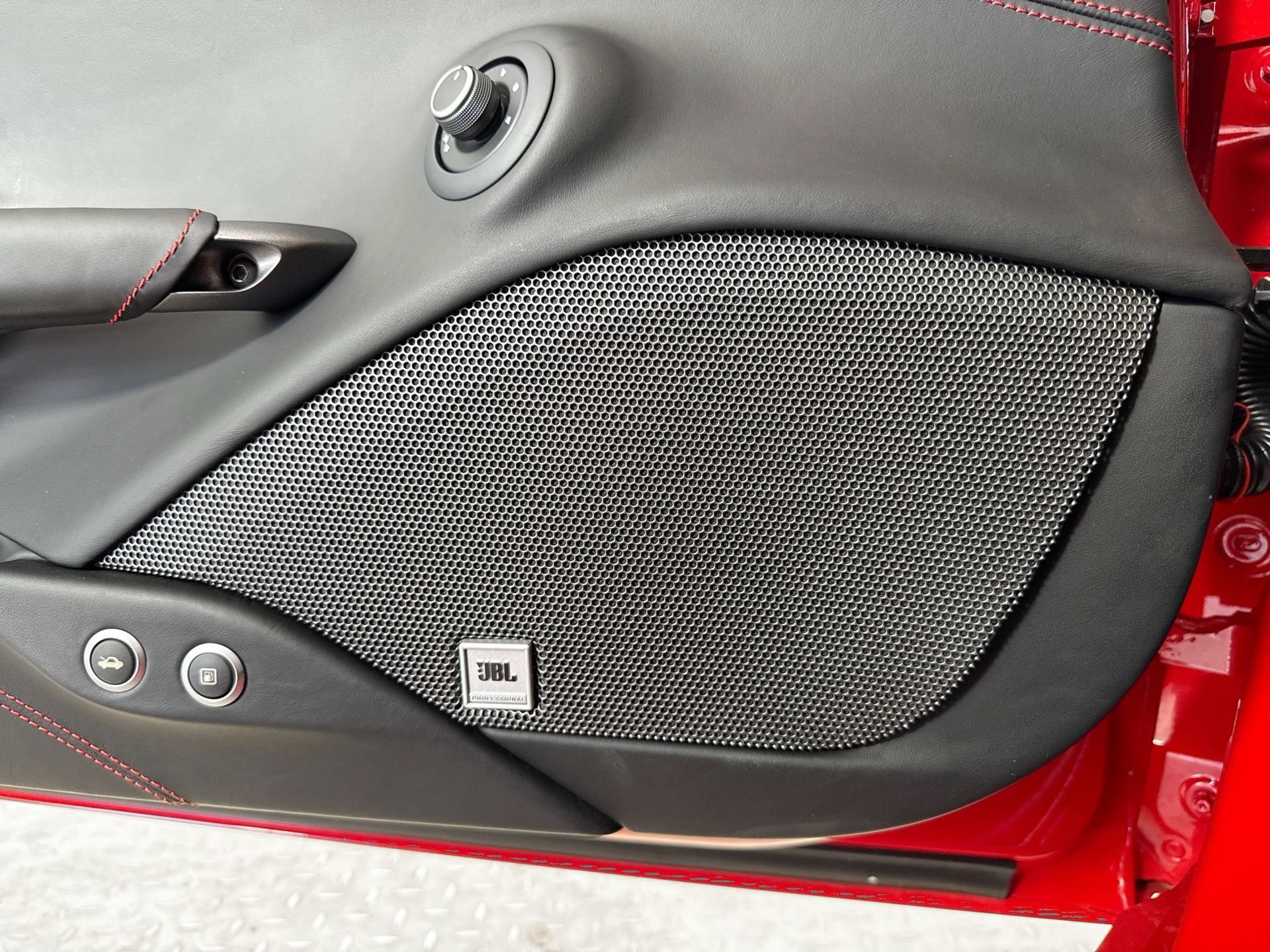 Certified 2017 Ferrari 488 Spider RWD image 17