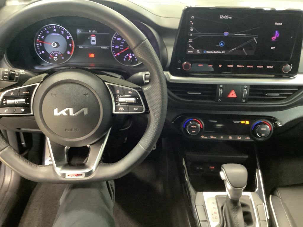 Used 2023 Kia Forte GT-Line image 7