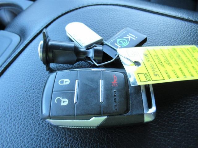 Used 2022 RAM 2500 Big Horn image 26