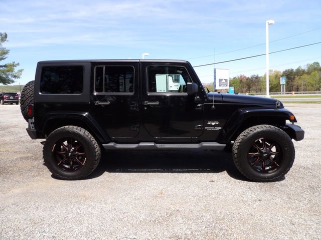 Used 2018 Jeep Wrangler Unlimited Sahara image 5