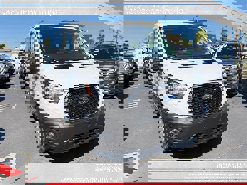 Used 2025 Ford Transit 350 XLT image 2