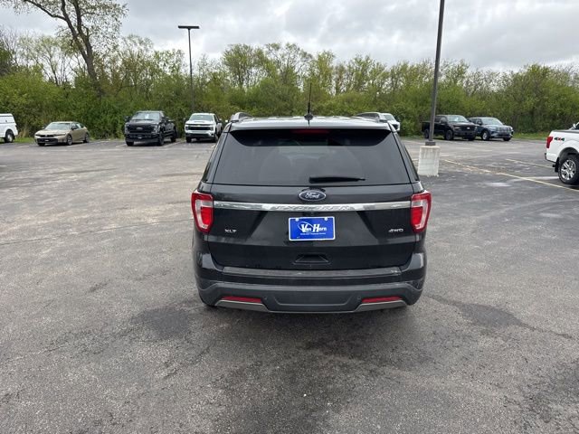 Used 2019 Ford Explorer XLT w/ Equipment Group 202A AWD/4WD image 8
