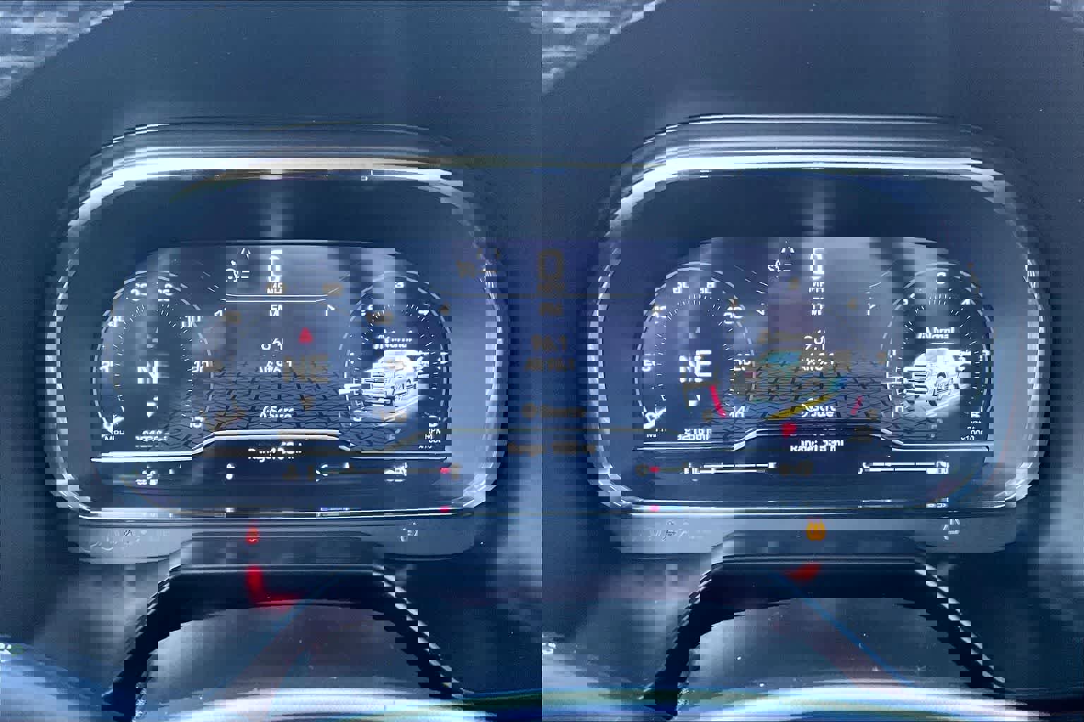 Used 2023 GMC Yukon SLE image 18