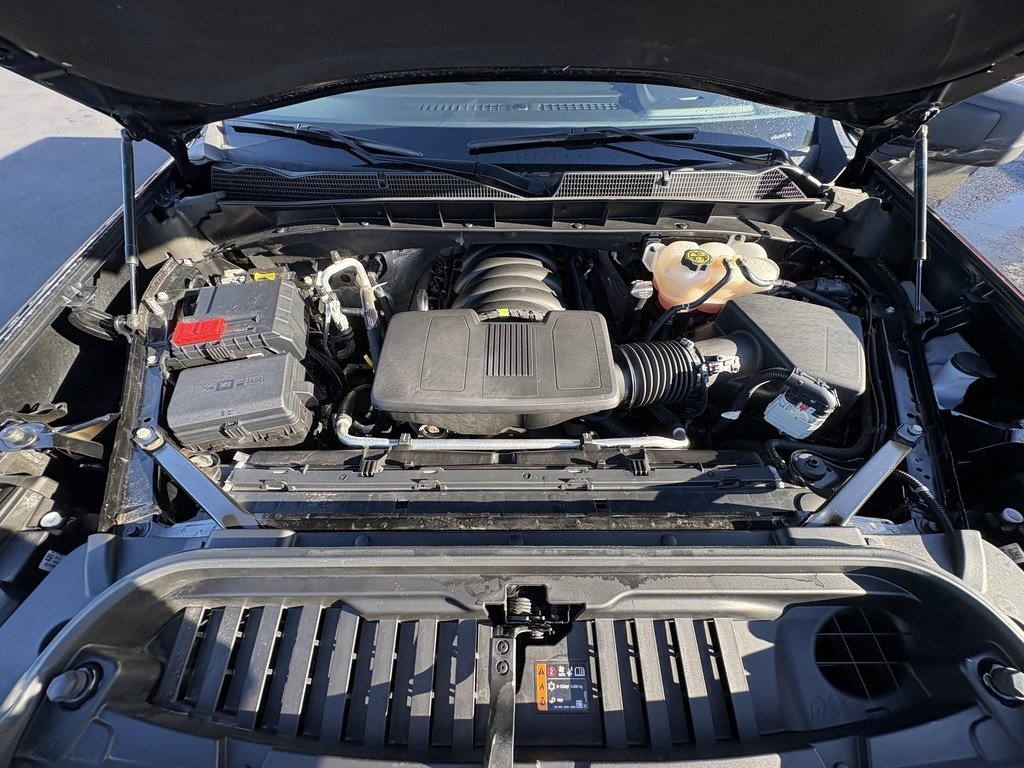 Used 2023 GMC Sierra 1500 Elevation w/ LPO, Elevation Black Package image 38