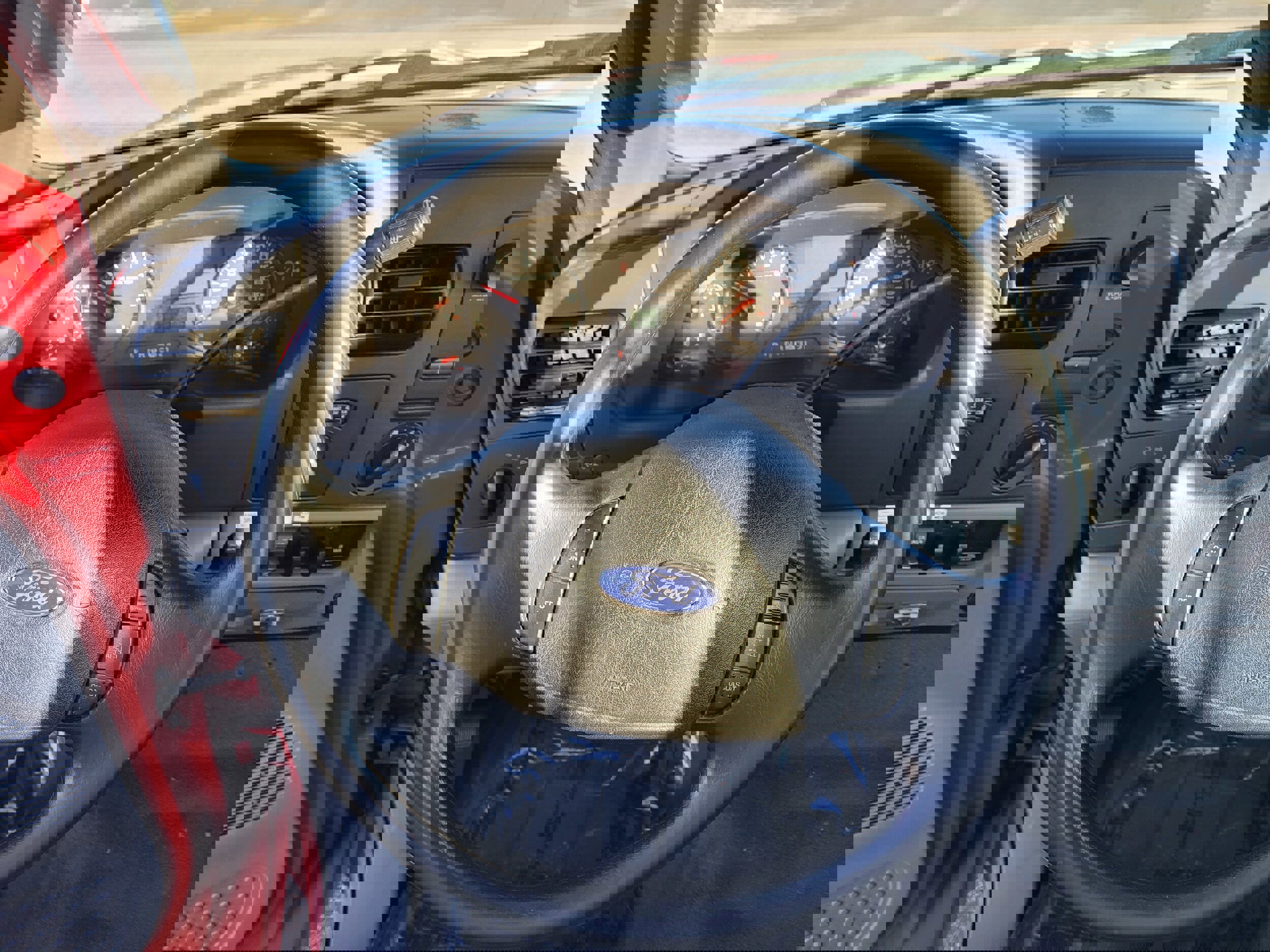 Used 2006 Ford F250 XLT image 9