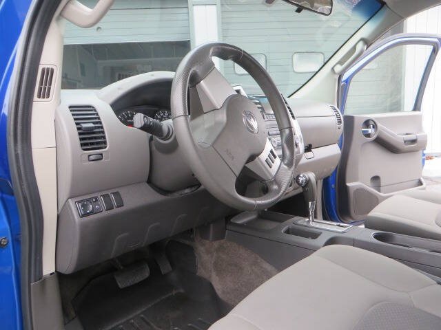 Used 2013 Nissan Xterra S AWD/4WD image 15