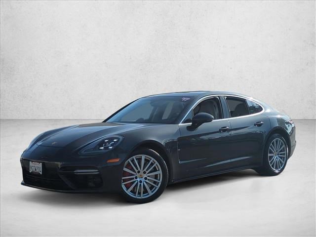 Used 2017 Porsche Panamera Turbo image 1