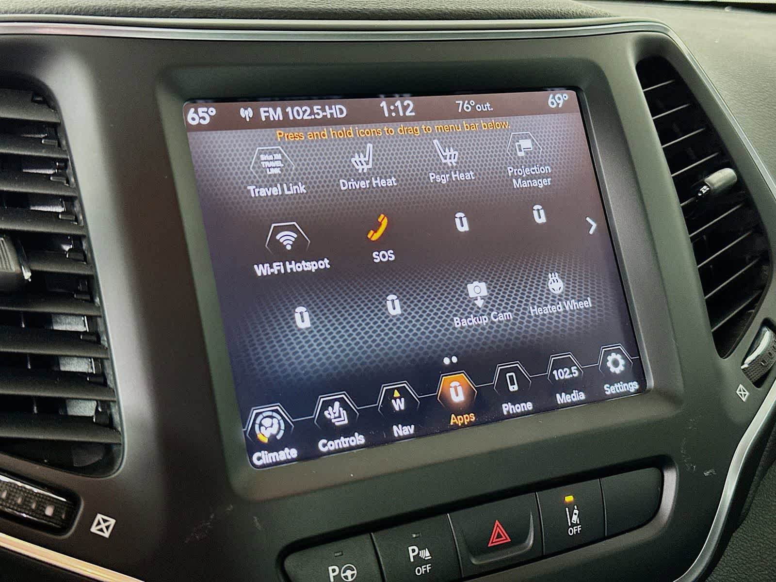 Used 2023 Jeep Cherokee Altitude Lux AWD/4WD image 17
