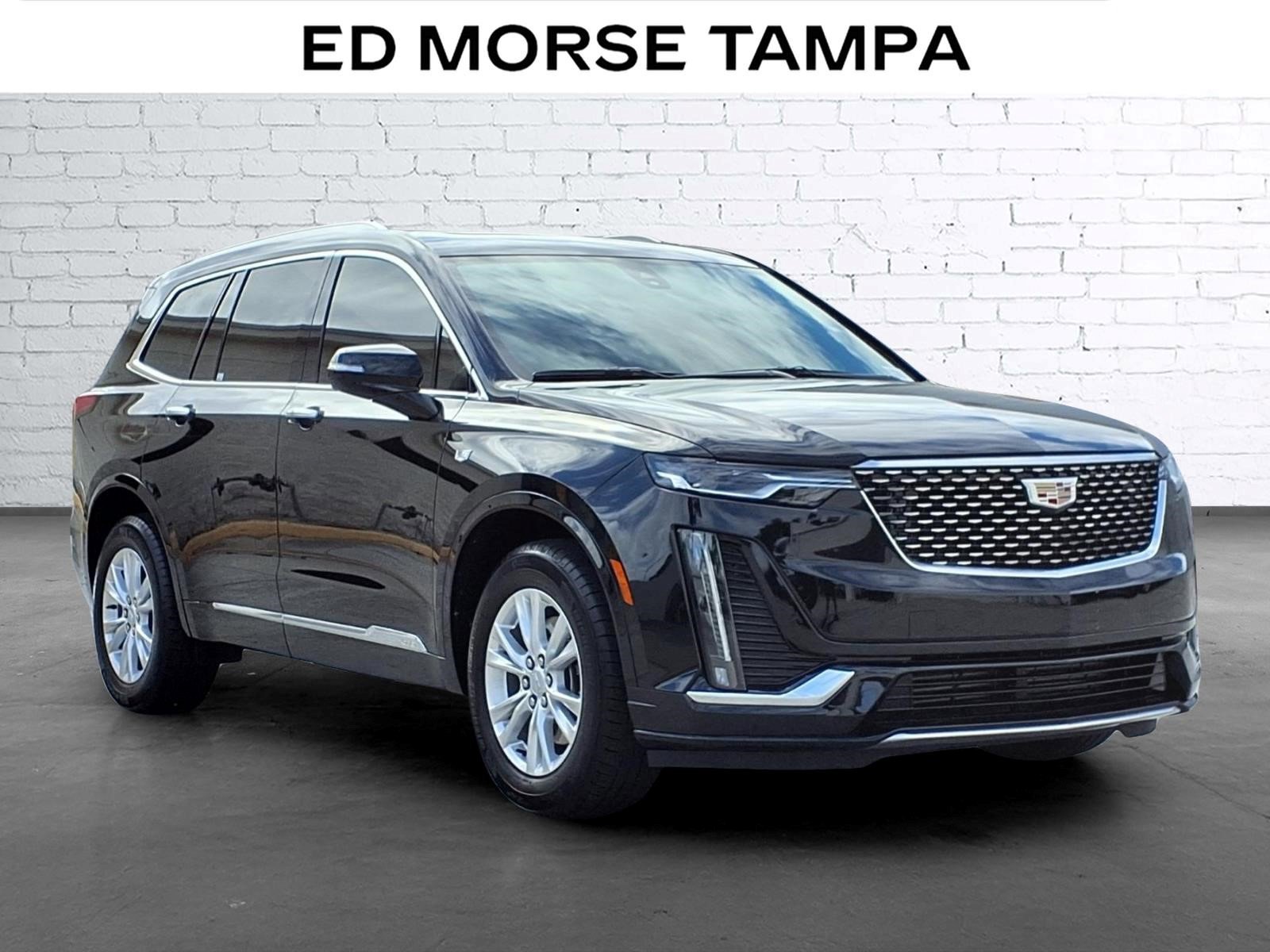 Certified 2024 Cadillac XT6 Luxury image 5