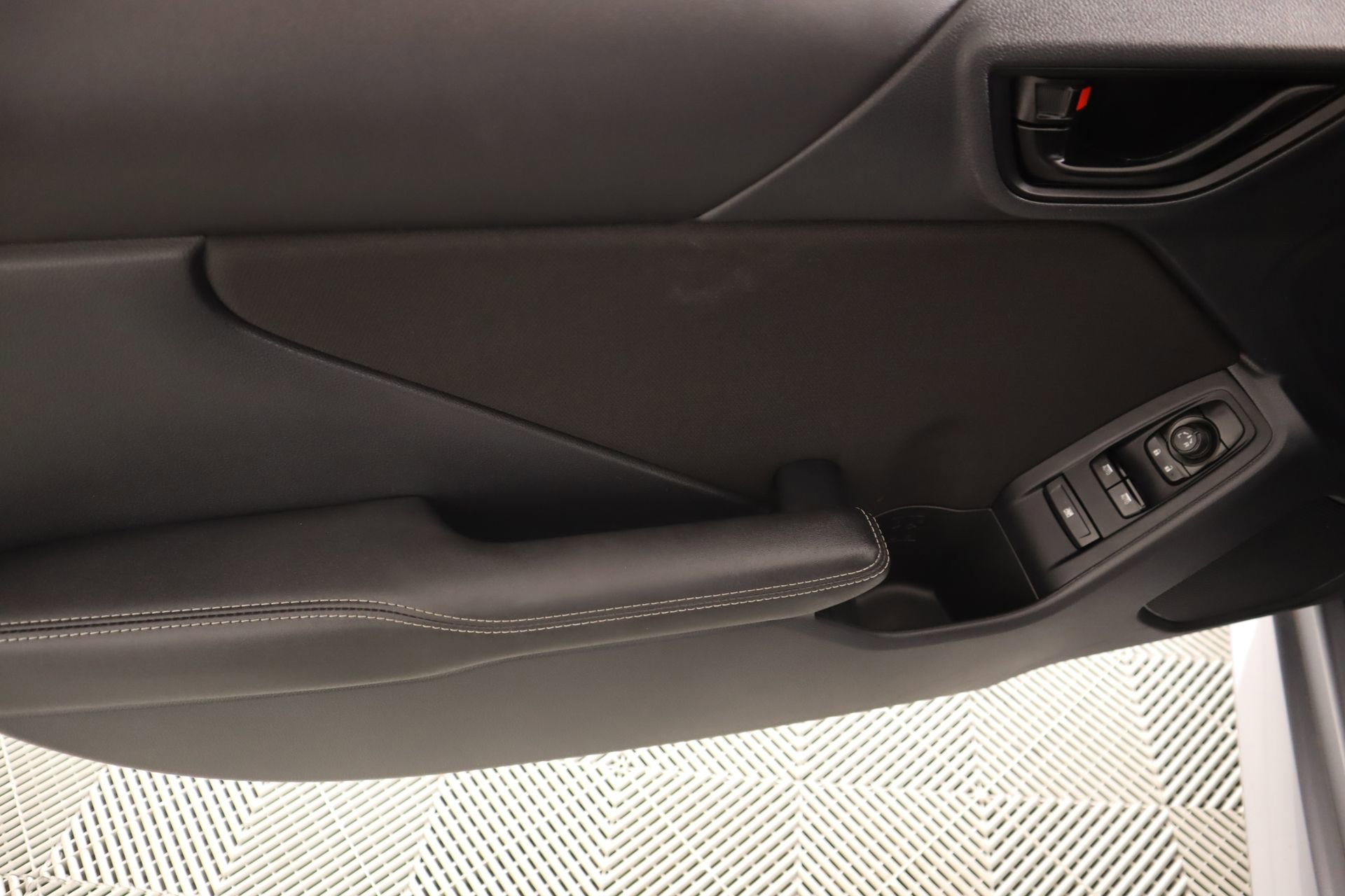 Used 2023 Toyota GR86 w/ ALL Weather Mat Package (TMS) image 15