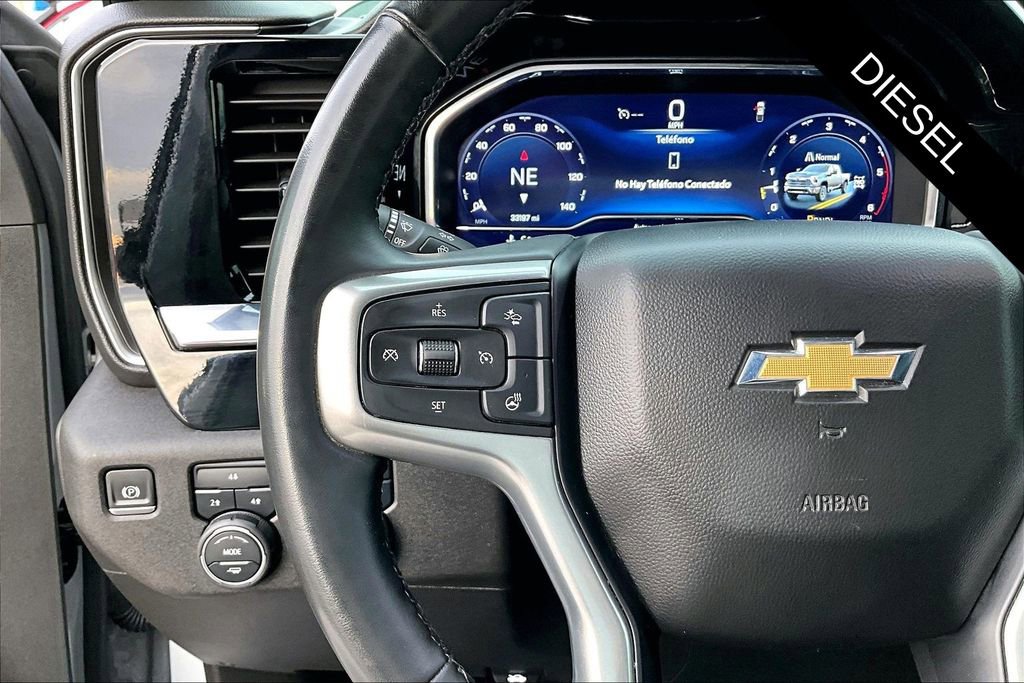 Used 2024 Chevrolet Silverado 2500 LT w/ Convenience Package image 12
