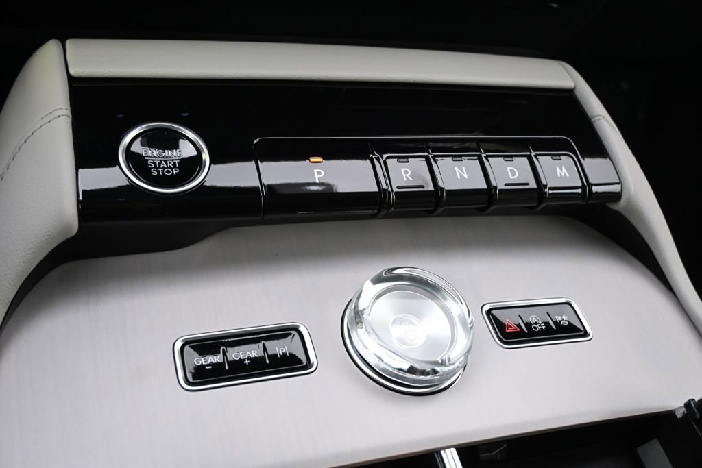 New 2026 Lincoln Navigator Reserve AWD/4WD image 28