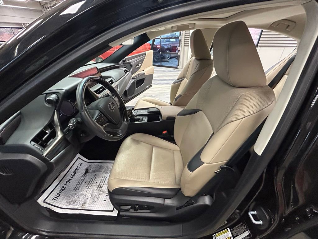 Used 2019 Lexus ES 350 w/ Premium Package image 50