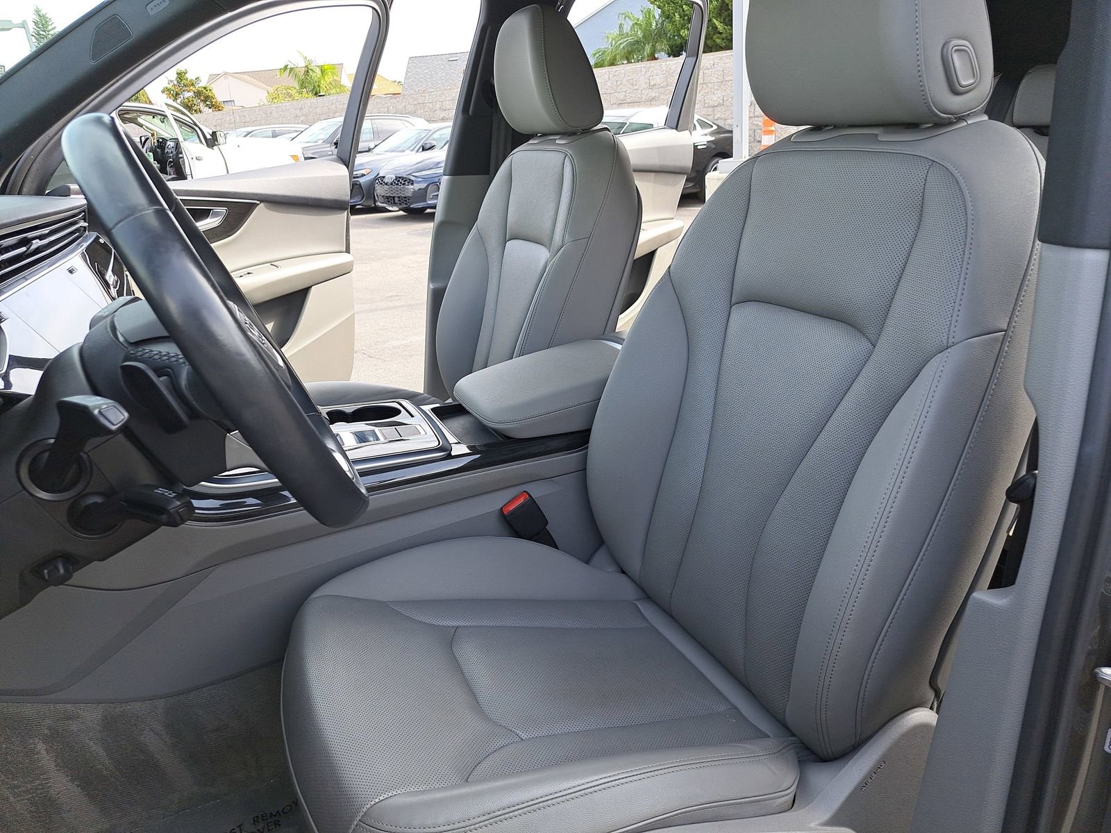 Used 2022 Audi Q7 2.0T Premium Plus w/ Premium Plus Package image 17