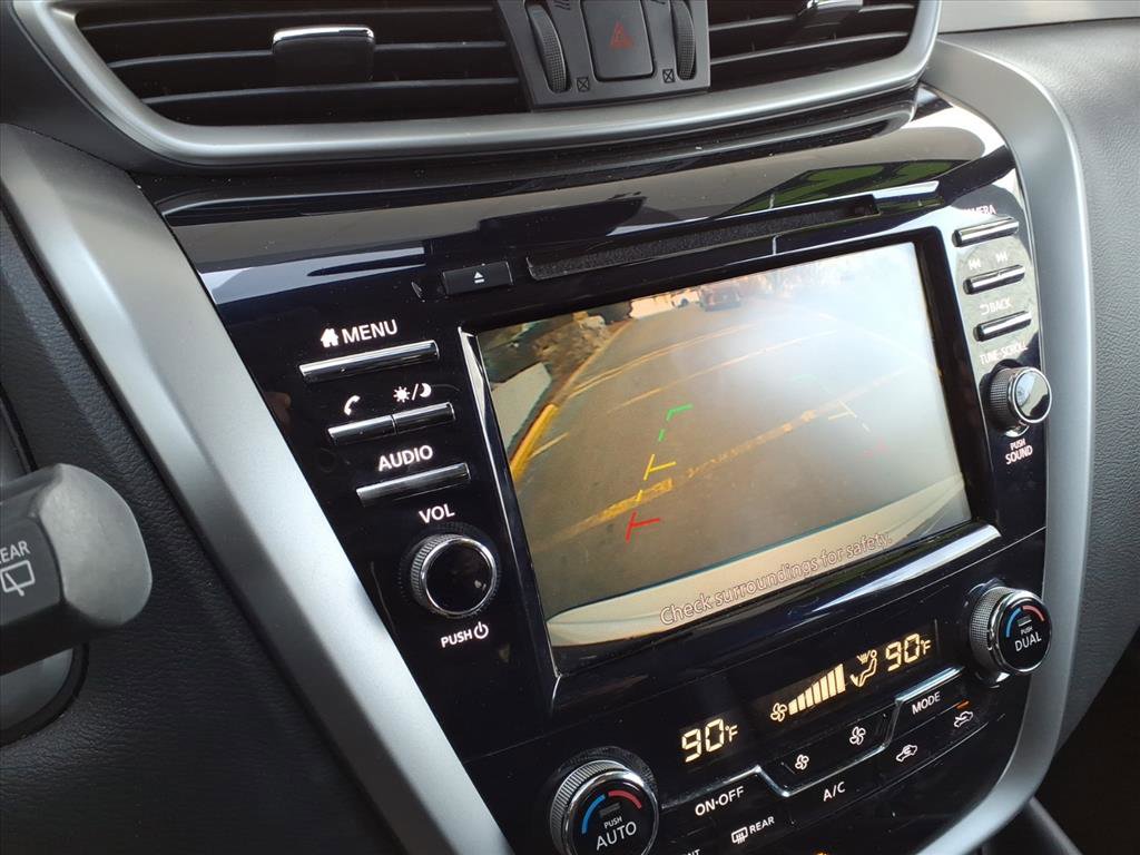 Used 2022 Nissan Murano SV w/ SV Midnight Edition Package image 18