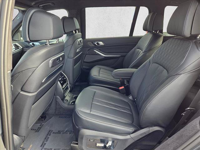 New 2027 BMW X7 M60i AWD/4WD image 16