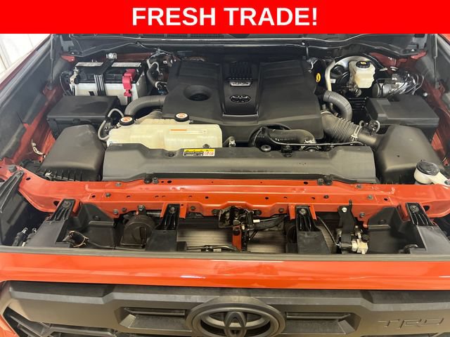 Used 2025 Toyota Tundra Limited w/ TRD Off-Road Package AWD/4WD image 29