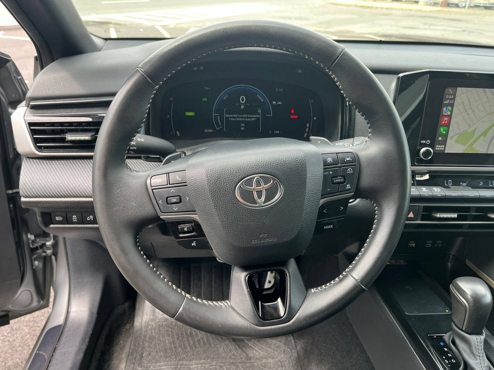 Used 2025 Toyota Camry SE FWD image 31