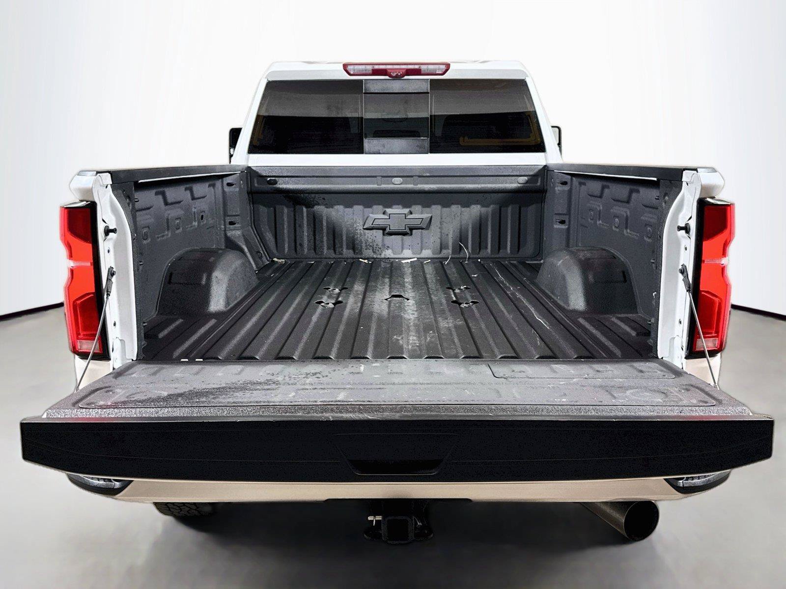 Certified 2025 Chevrolet Silverado 2500 High Country w/ Technology Package AWD/4WD image 25