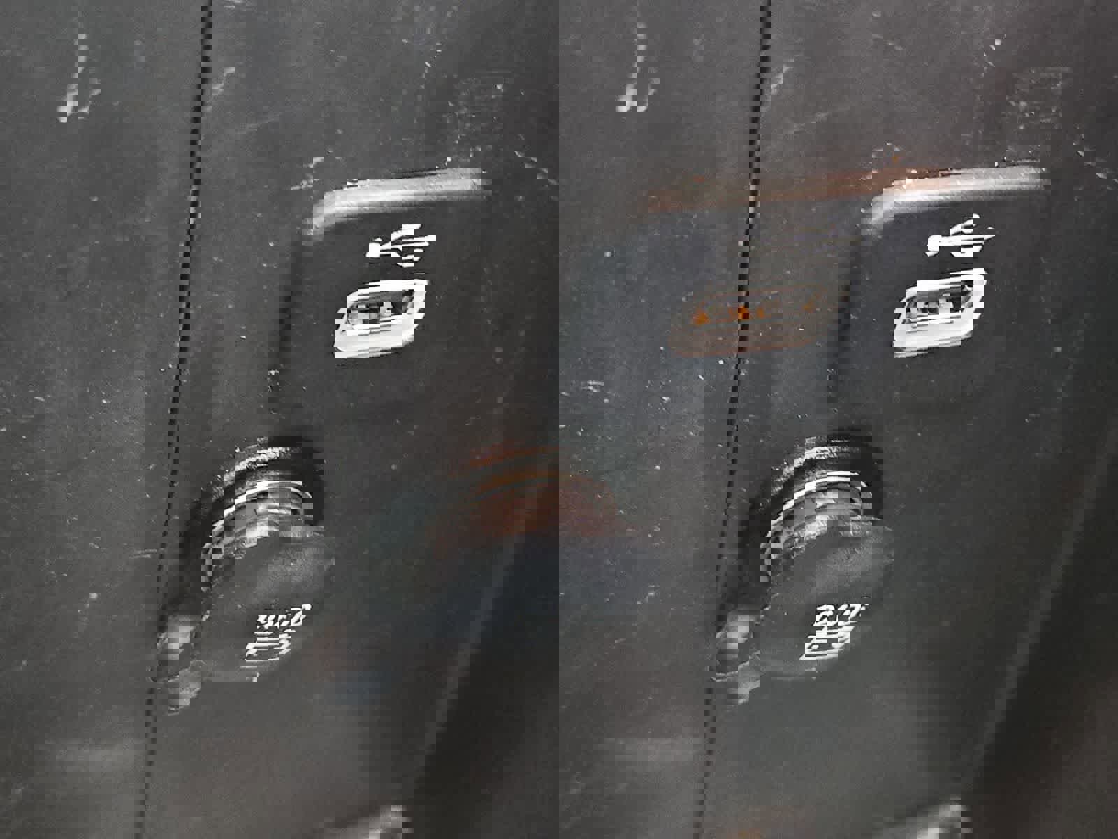 Used 2016 Jeep Wrangler Unlimited Sport image 29