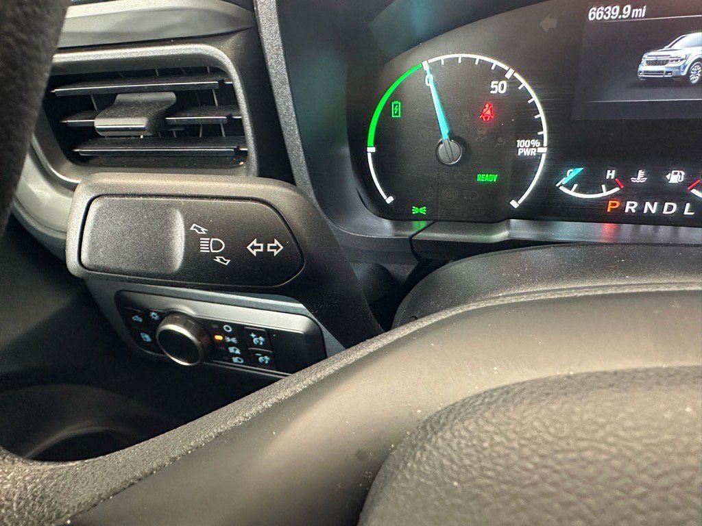 Used 2024 Ford Maverick XL image 44