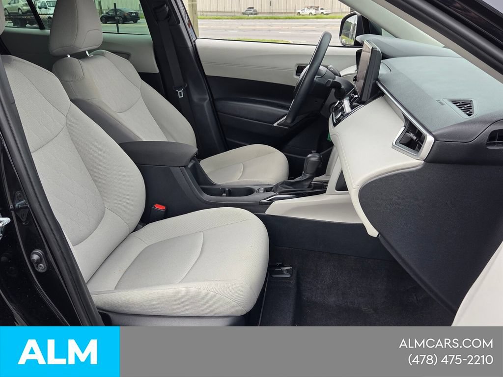 Used 2024 Toyota Corolla Cross L FWD image 15