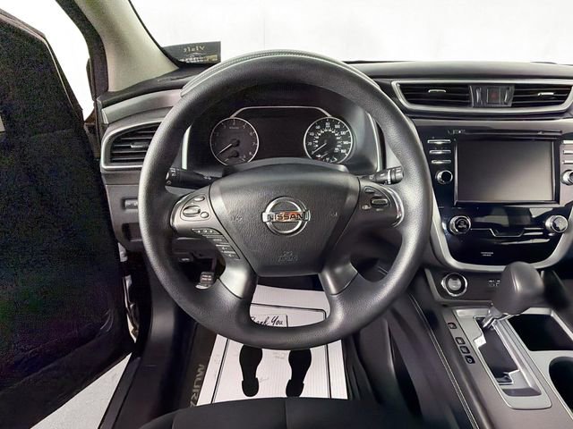 Used 2020 Nissan Murano S image 11