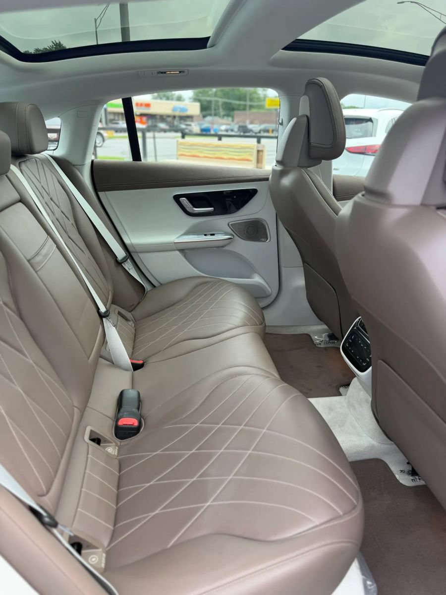 Used 2023 Mercedes-Benz EQE 350+ 4MATIC Sedan image 17