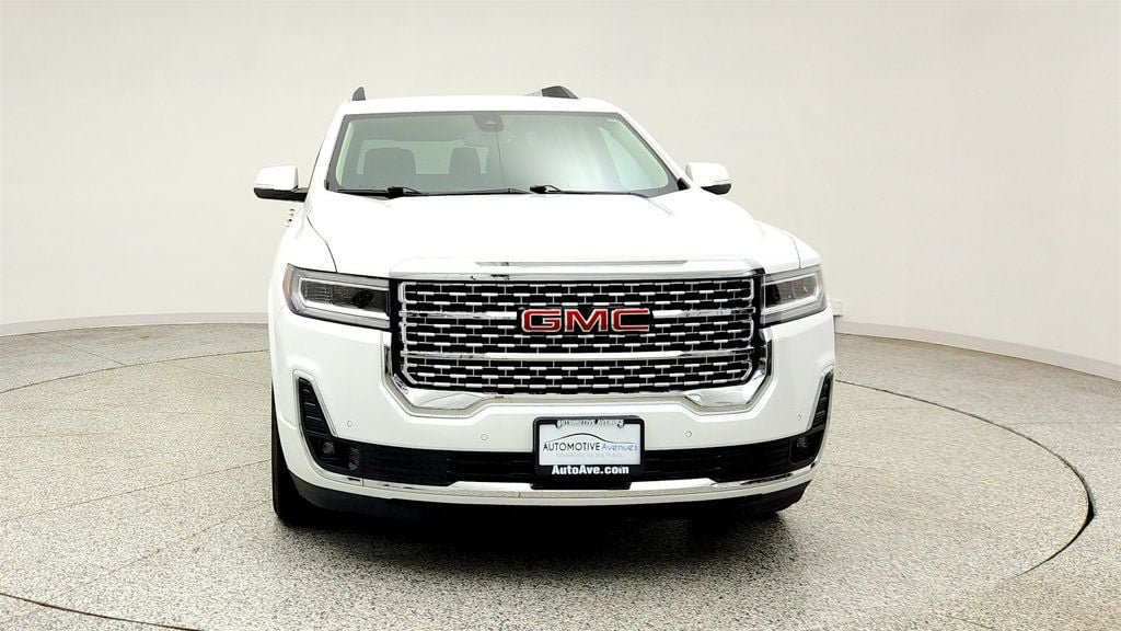 Used 2022 GMC Acadia Denali AWD/4WD image 2