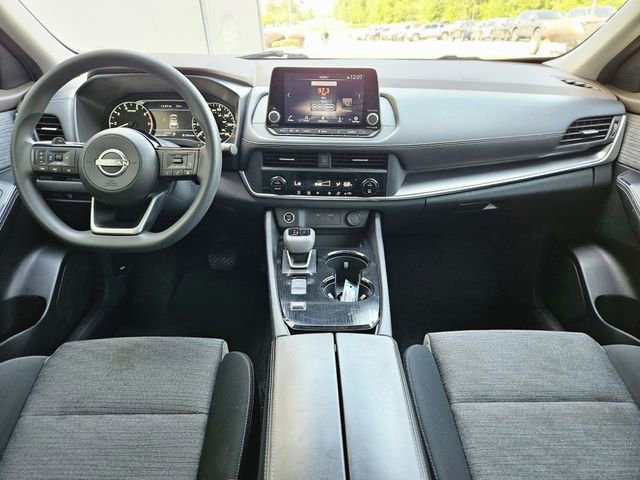 Certified 2023 Nissan Rogue SV FWD image 15