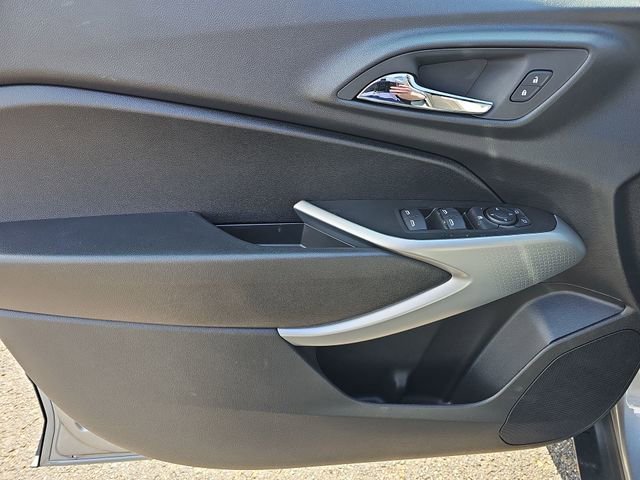 New 2026 Chevrolet Trax RS FWD image 20