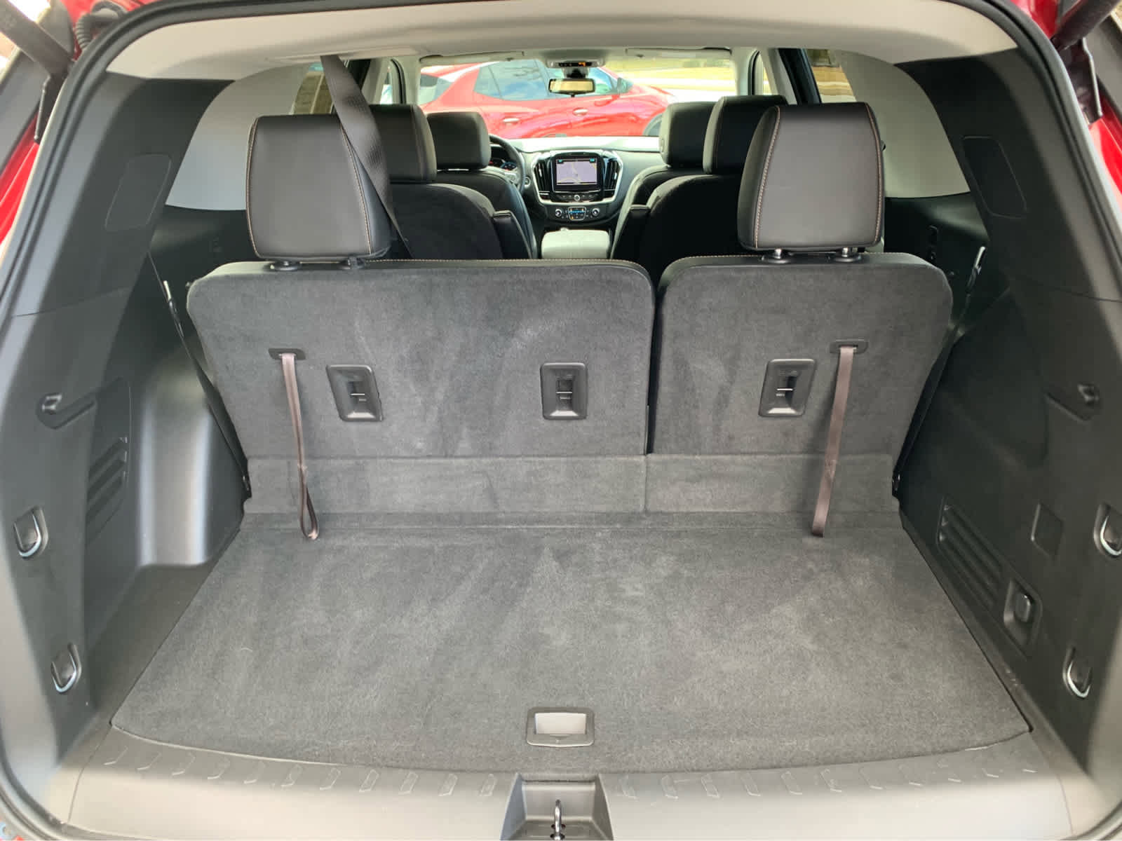 Used 2019 Chevrolet Traverse LT w/ LT Premium Package image 6