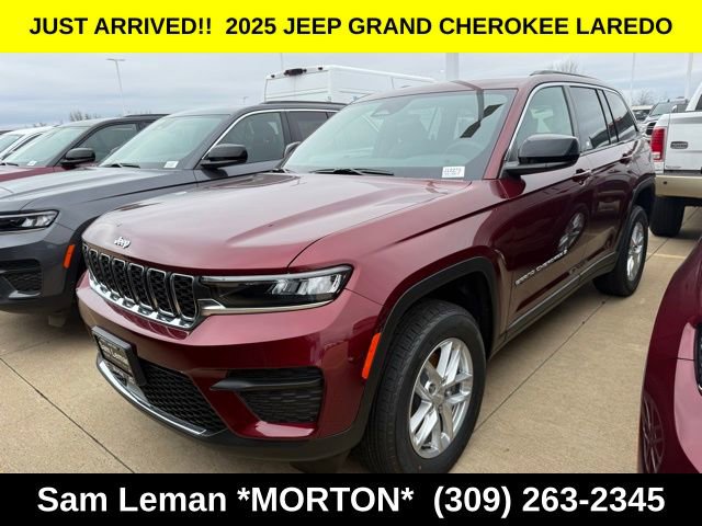 New 2025 Jeep Grand Cherokee Laredo X image 3