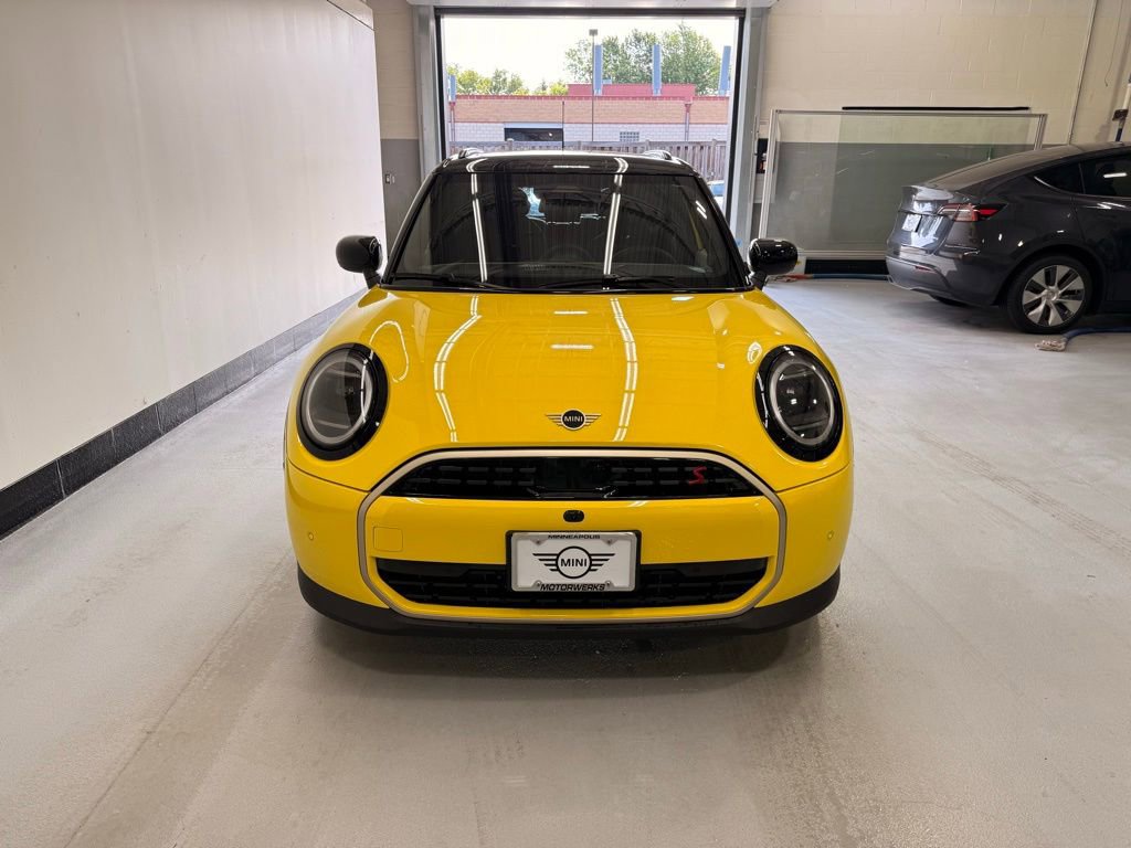 Certified 2025 MINI Cooper S image 8