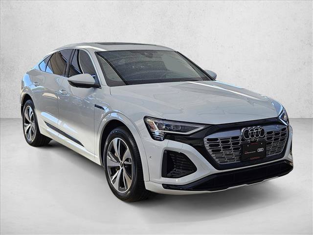 Certified 2024 Audi Q8 e-tron Premium Plus AWD/4WD image 3
