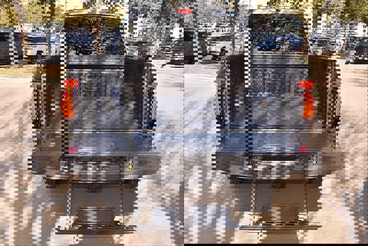 Certified 2023 Ford F150 Lightning Lariat w/ Equipment Group 511A High image 37