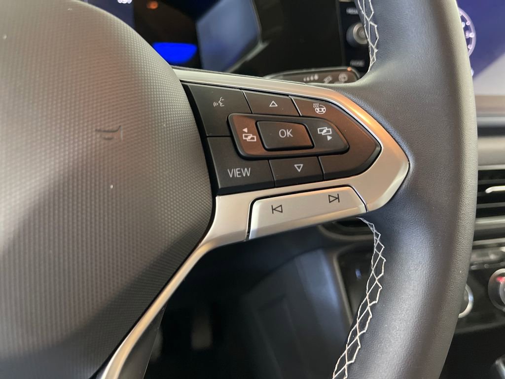 Used 2023 Volkswagen Taos SE image 25