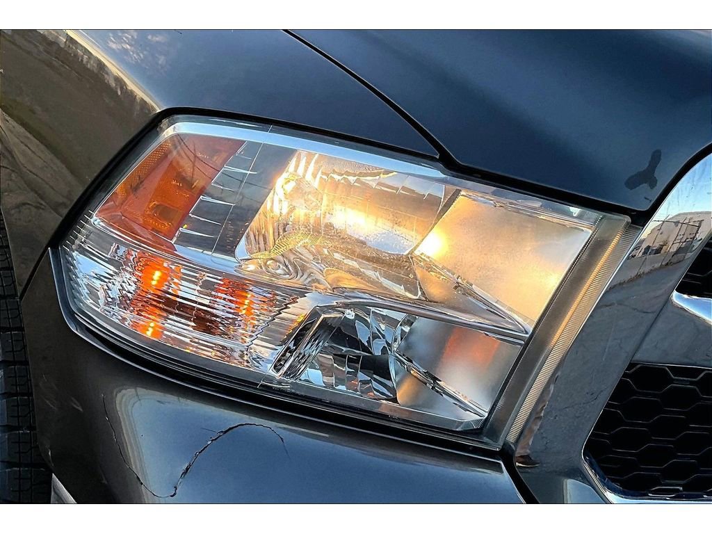 Used 2017 RAM 1500 Classic SLT image 27