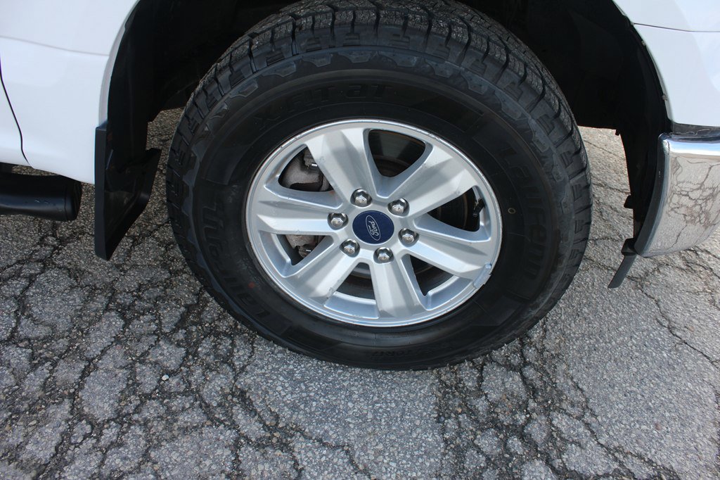 Used 2017 Ford F150 XLT w/ Trailer Tow Package image 54