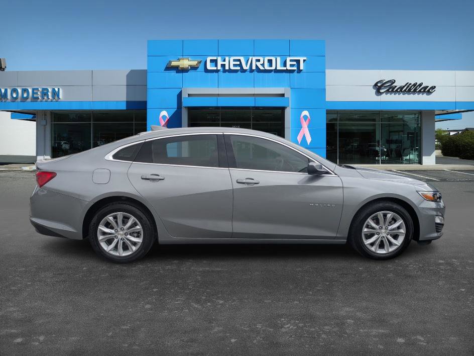 Used 2024 Chevrolet Malibu LT w/ LPO, Floor Liner Package image 4
