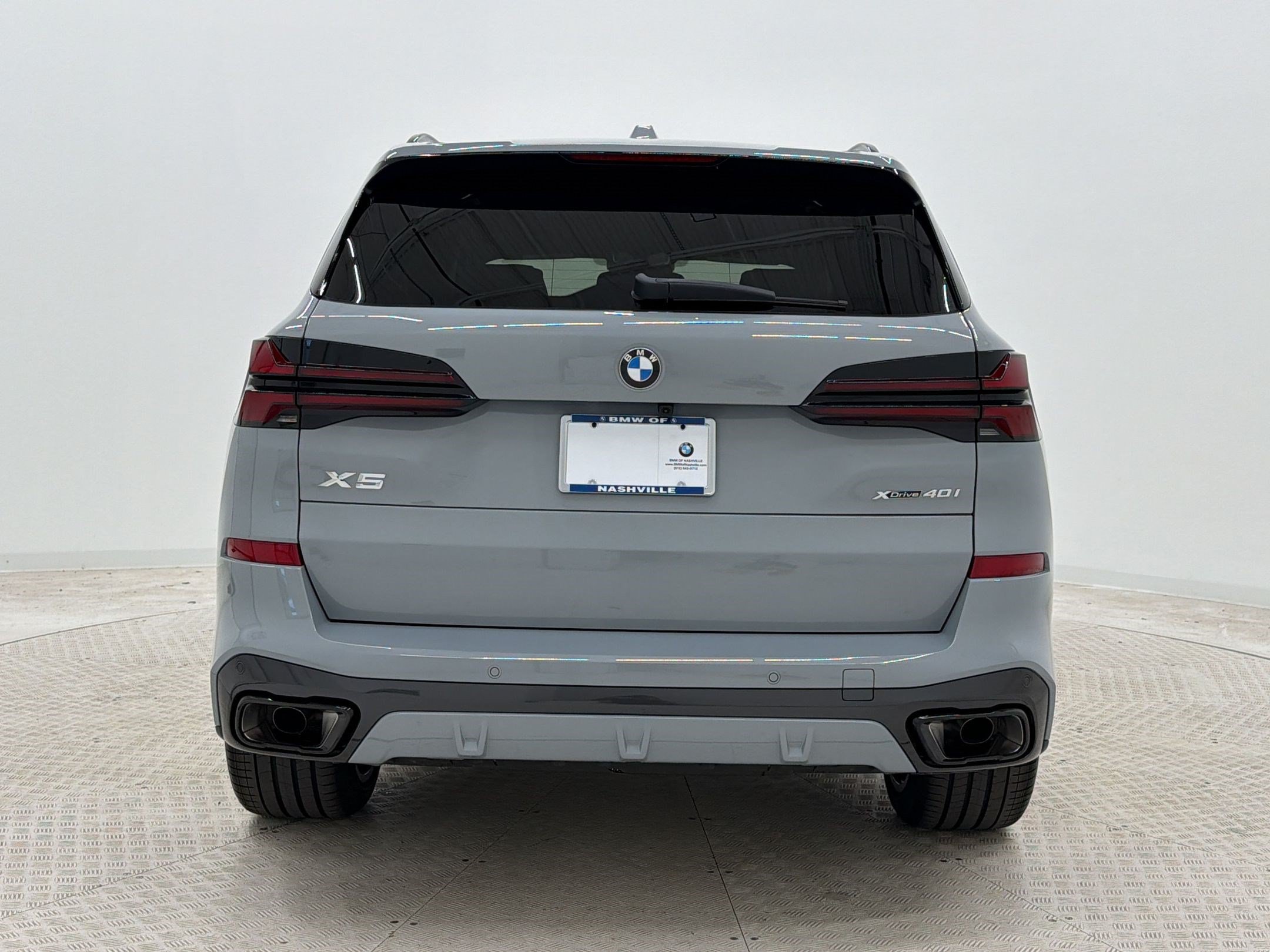 New 2026 BMW X5 xDrive40i w/ M Sport Package AWD/4WD image 10