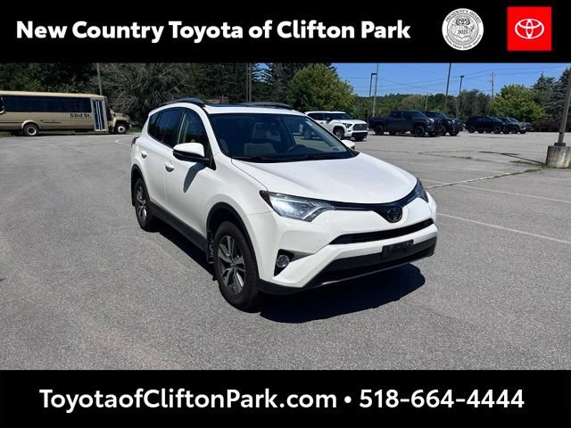 Used 2018 Toyota RAV4 XLE w/ Plus Extra Value Package AWD/4WD image 1