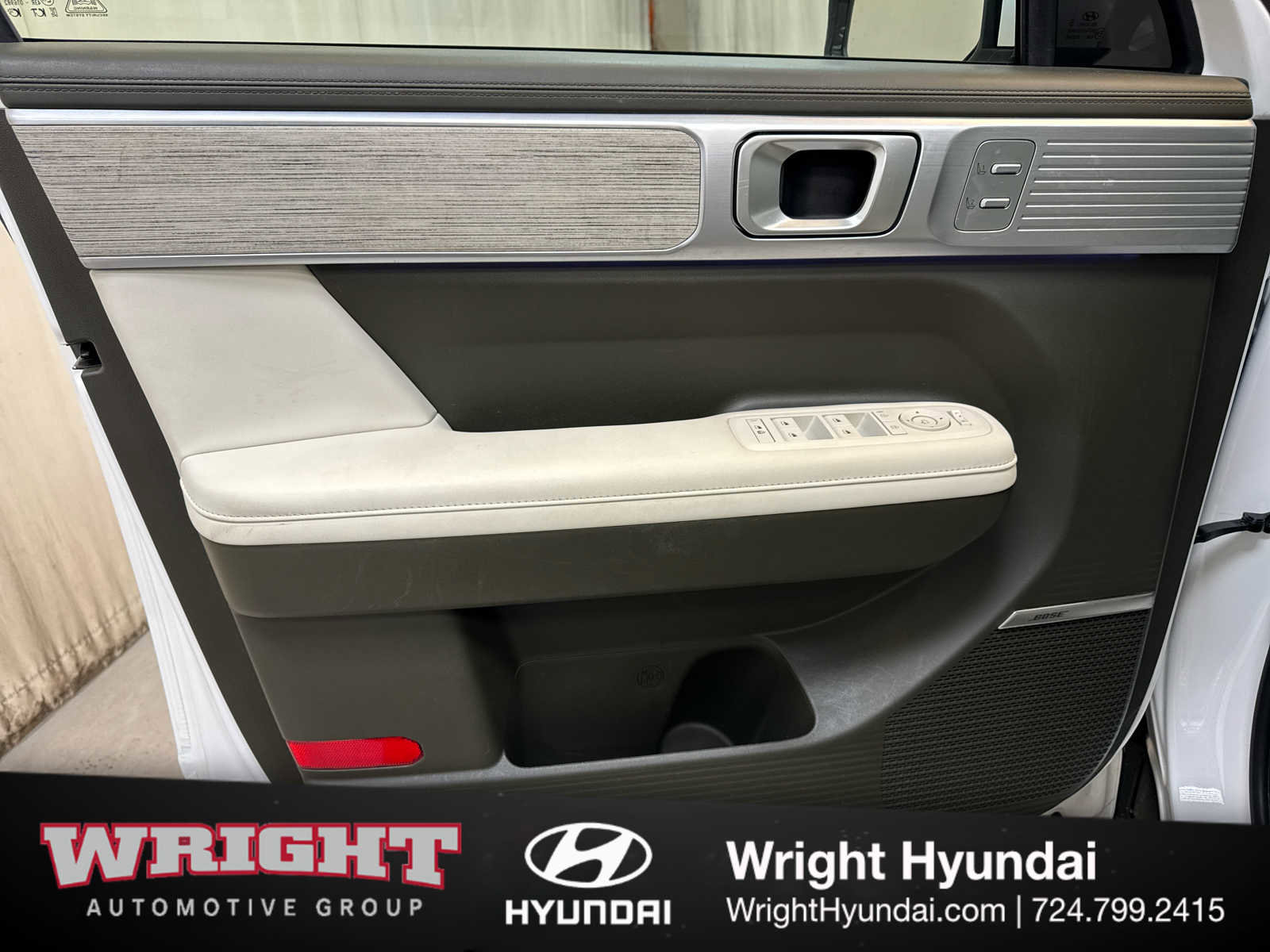 Used 2025 Hyundai Santa Fe Calligraphy image 9