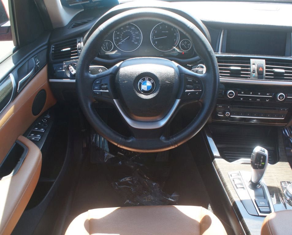 Used 2017 BMW X3 sDrive28i RWD image 5