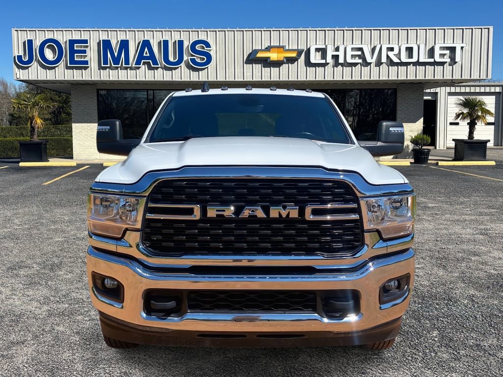 Used 2024 RAM 3500 Big Horn image 3