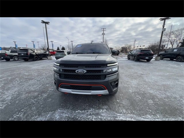 Used 2024 Ford Expedition Timberline image 3